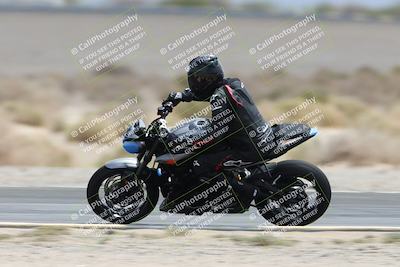 media/May-05-2025-Moto Forza (Mon) [[3c1838c5e5]]/2-B Group/Session 3 (Panning Test Turn 14 Inside)/